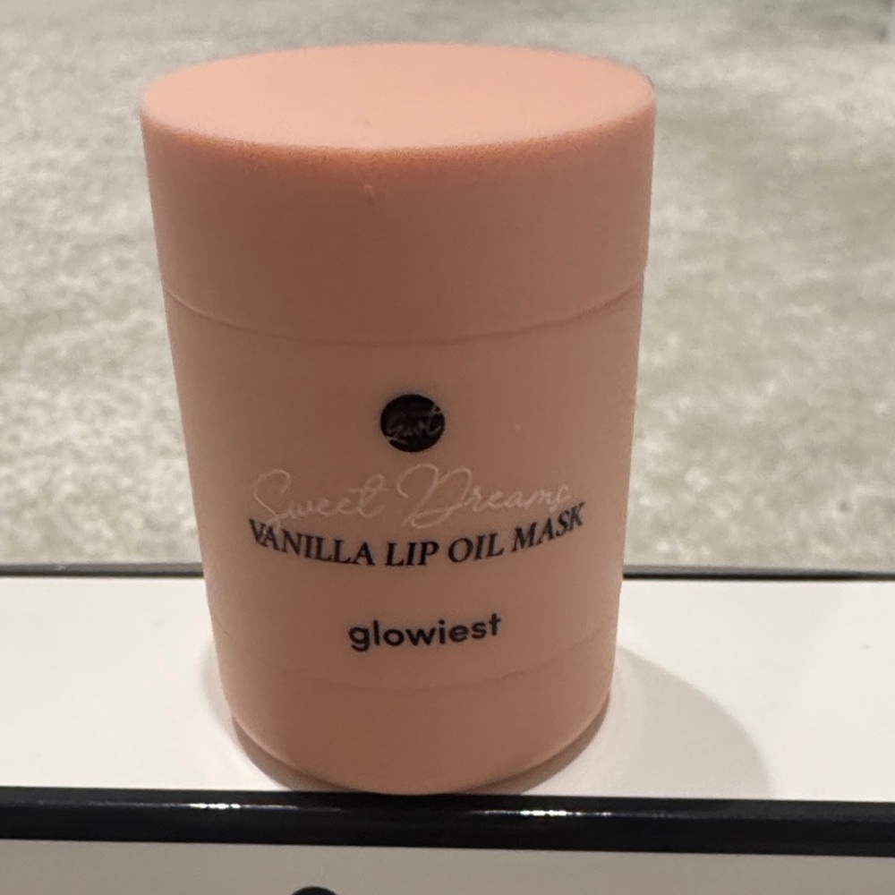 Glowiest Vanilla Lip Oil Mask, 14.8ml/0.5FL. OZ., New